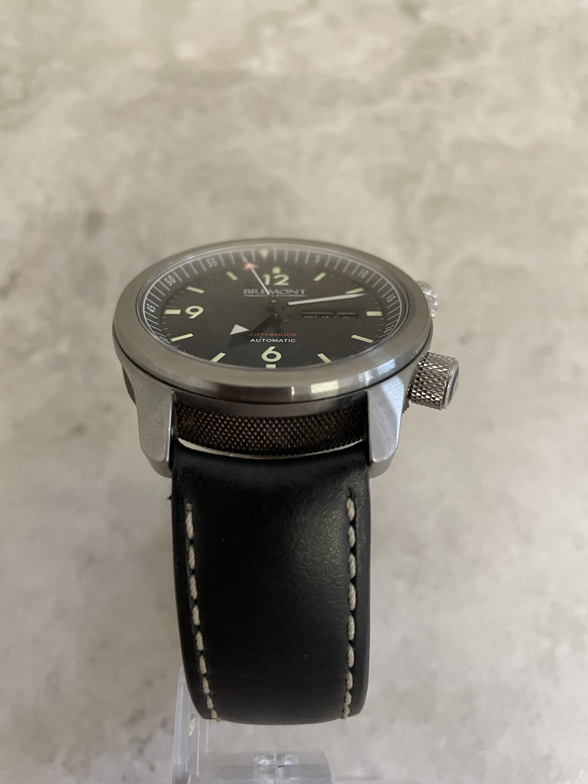 11AE9C6C-2006-4A0C-8935-6A998EEECF5E