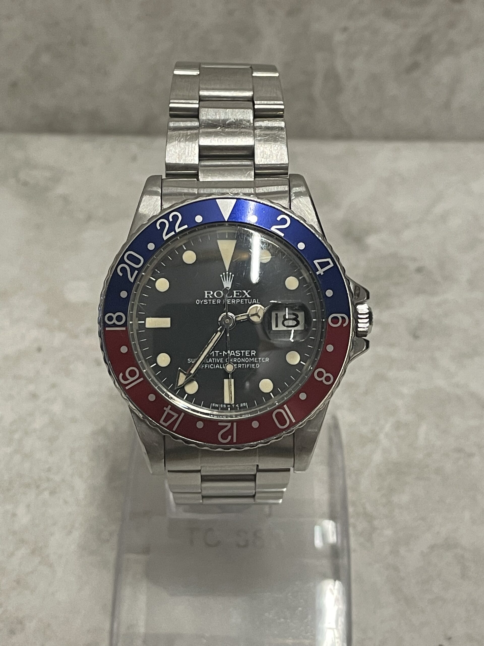 12F3CDAA-4178-449A-B766-33053C3DEA58