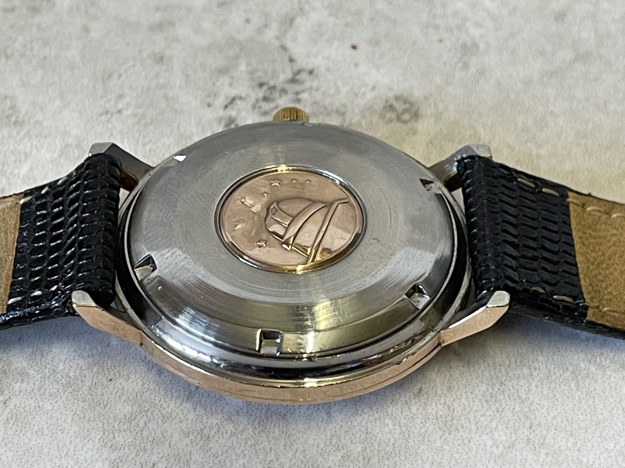 20B5C707-ED56-43AE-AF75-26CE39473B17