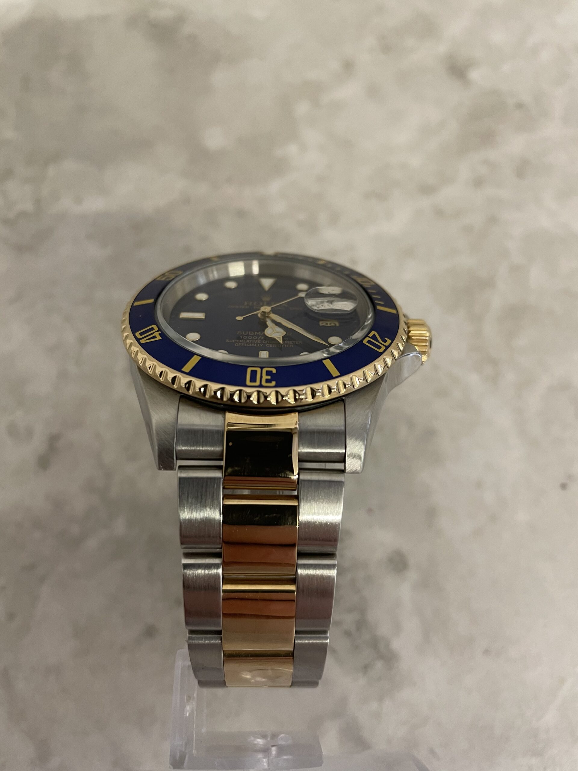 76B41F80-5E3E-408C-8014-91A4A1668556