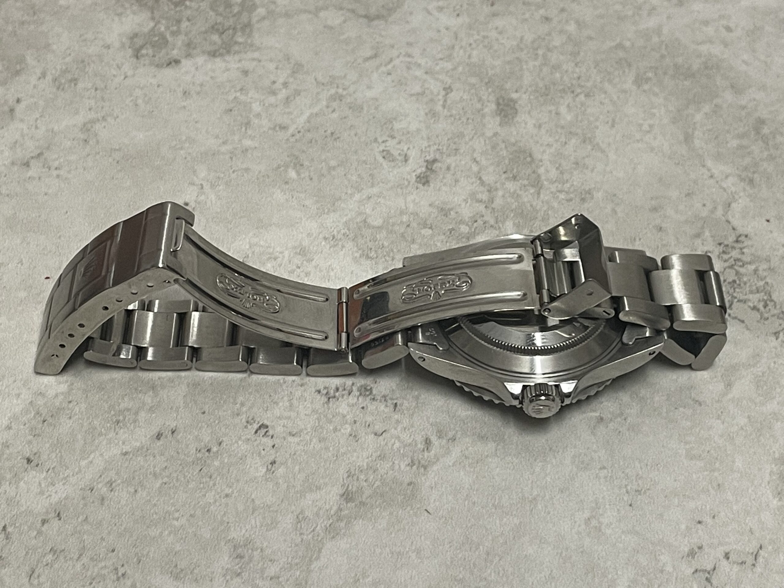 9E98641F-AF7B-4846-9207-BD4702D9A058