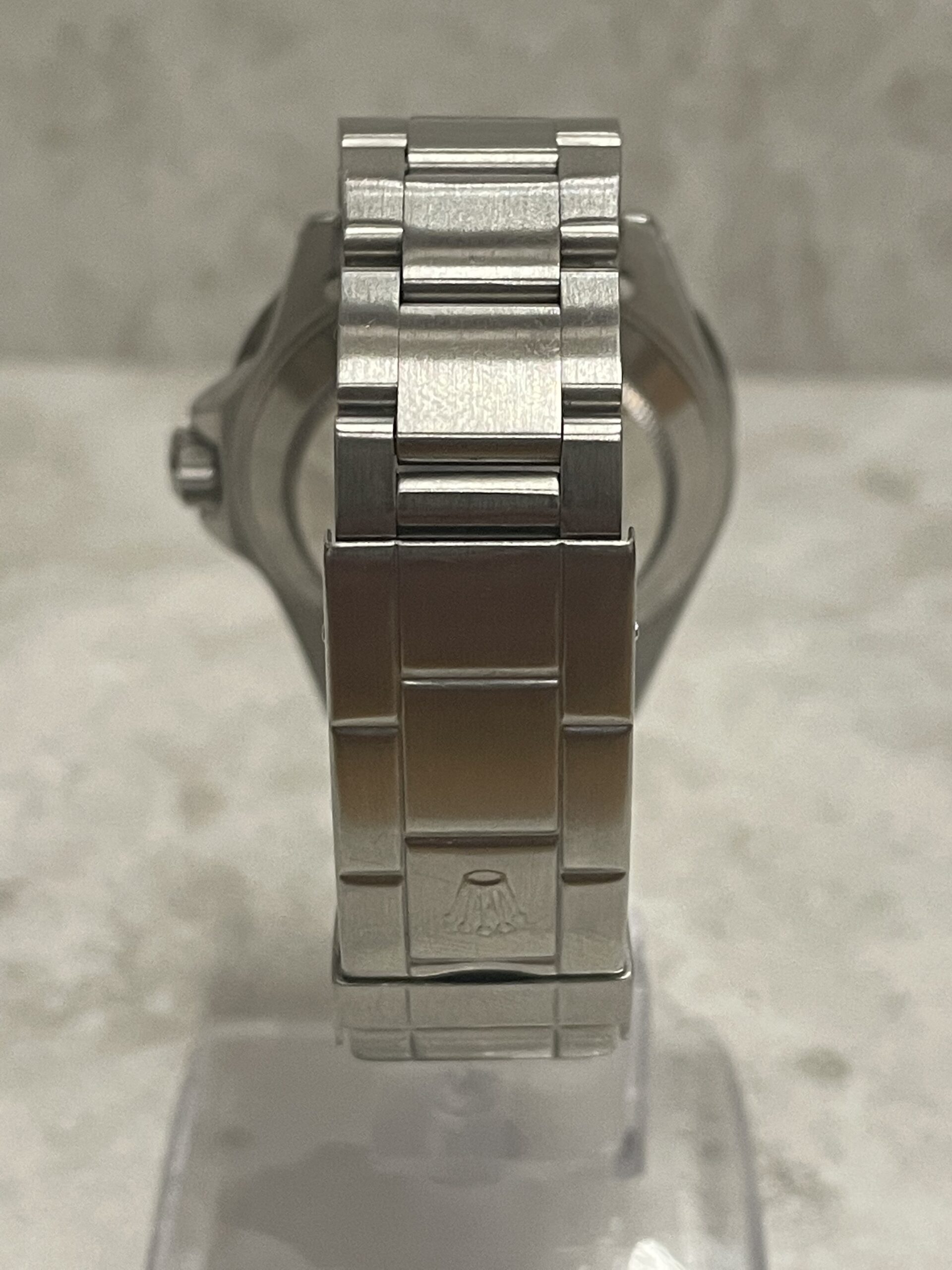 F5B4EFF5-CE4B-4330-B706-5AC90306C74E